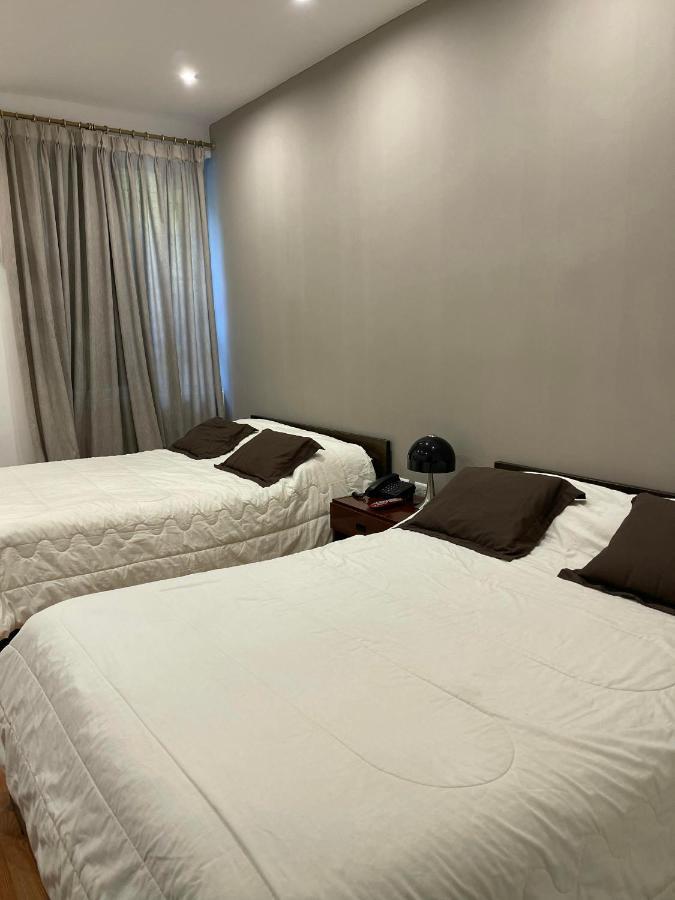 Alston Inn Hotel Кито Екстериор снимка