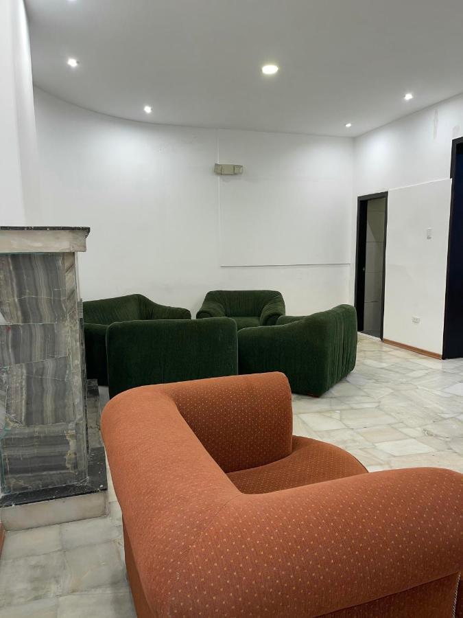 Alston Inn Hotel Кито Екстериор снимка